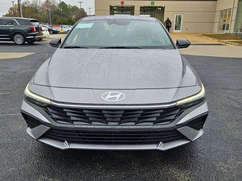 New 2026 Hyundai Elantra Sport FWD image 2