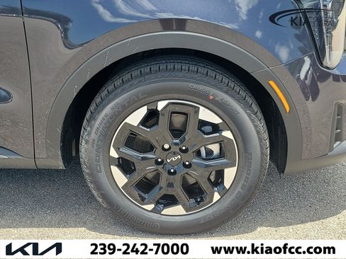 New 2026 Kia Sorento S FWD image 7