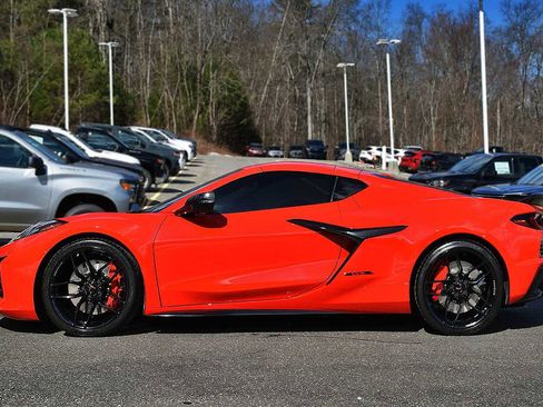 Used 2025 Chevrolet Corvette Z06 w/ Stealth Interior Trim Package image 6