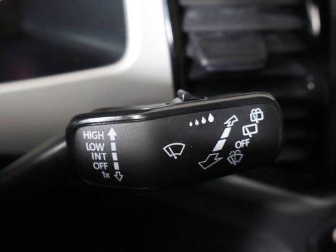 Used 2022 Volkswagen Atlas SE image 45