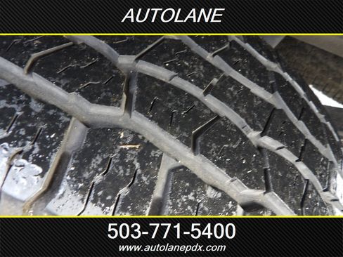 Used 2014 GMC Sierra 1500 SLE image 16