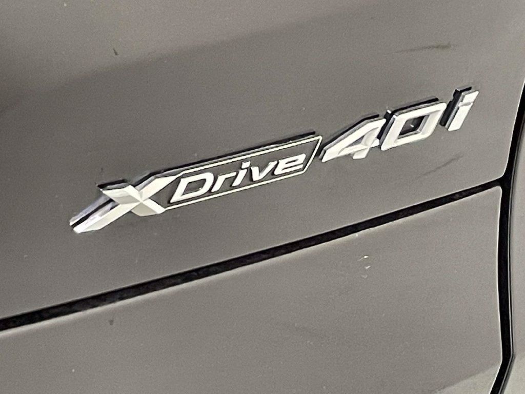 Used 2020 BMW X5 xDrive40i w/ Convenience Package AWD/4WD image 13