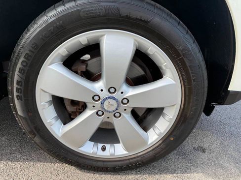 Used 2010 Mercedes-Benz ML 350 2WD image 16