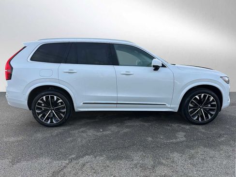 New 2026 Volvo XC90 T8 Plus image 2