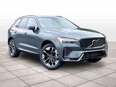 New 2026 Volvo XC60 B5 Plus w/ Climate Package AWD/4WD image 2