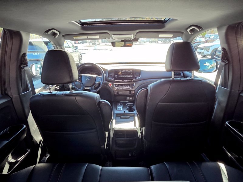 Used 2023 Honda Passport TrailSport image 11