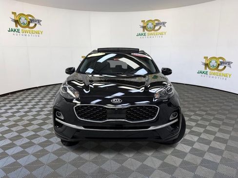 Certified 2022 Kia Sportage EX w/ EX Technology Package image 3