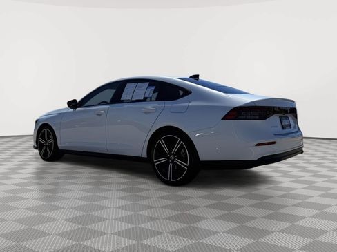 Certified 2026 Honda Accord SE image 4