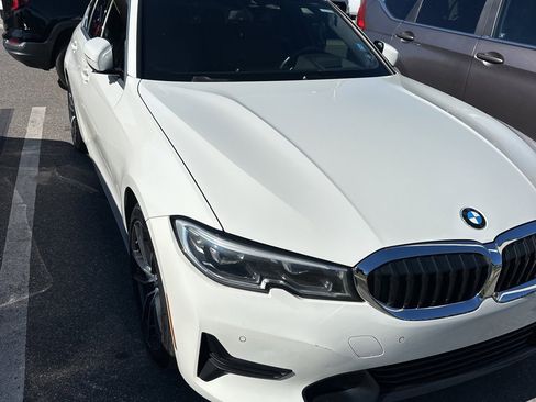 Used 2019 BMW 330i Sedan image 1