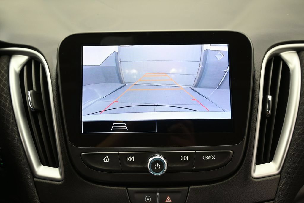 Certified 2025 Chevrolet Malibu LT FWD image 19