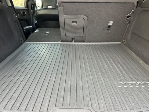 Certified 2025 Volvo XC60 B5 Core w/ Protection Package Premier image 16