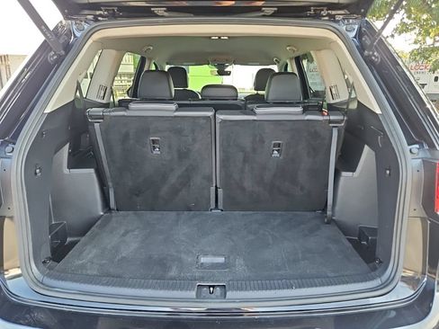 Used 2024 Volkswagen Atlas SE FWD image 30