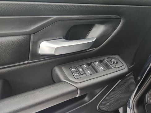 New 2026 RAM 1500 Express AWD/4WD image 20