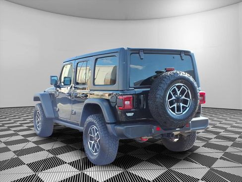 Used 2024 Jeep Wrangler Unlimited Rubicon image 9