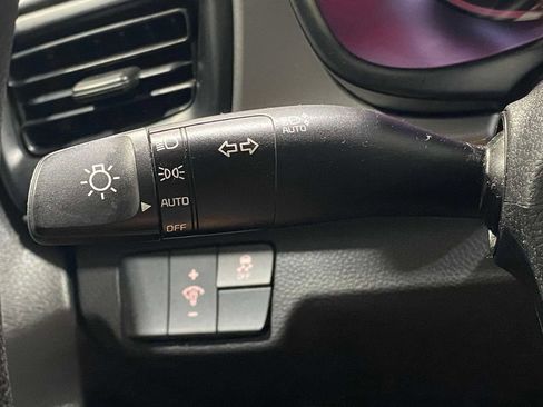 Used 2023 Kia Rio S w/ Technology Package FWD image 24