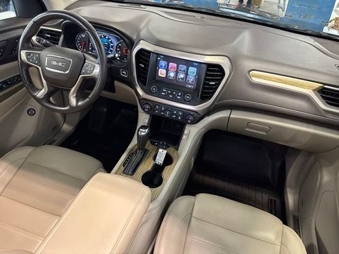 Used 2018 GMC Acadia Denali w/ Technology Package AWD/4WD image 20