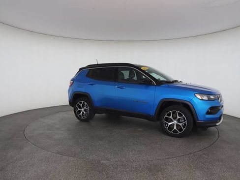 Used 2024 Jeep Compass Limited AWD/4WD image 26