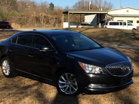 Used 2015 Buick LaCrosse Leather w/ Experience Buick Package image 8