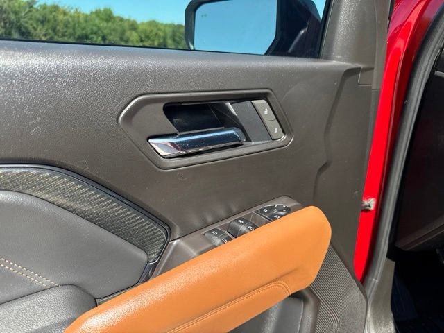 Used 2025 GMC Canyon AT4 AWD/4WD image 21