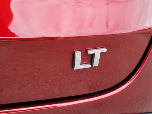 Used 2024 Chevrolet Trax LT image 19