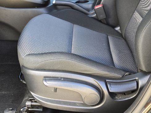 Certified 2025 Kia Soul S image 26