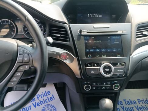 Used 2022 Acura ILX w/ Premium Package FWD image 12