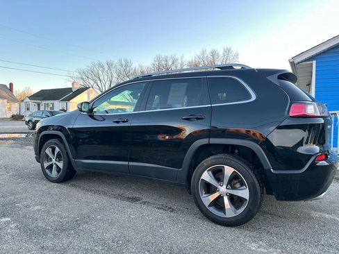 Used 2020 Jeep Cherokee Limited image 4