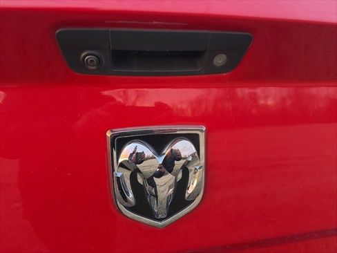 Used 2019 RAM 1500 Tradesman w/ Tradesman SXT Package image 22