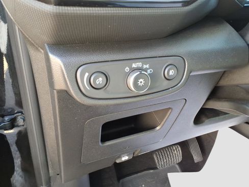 Certified 2023 Chevrolet TrailBlazer LT w/ Convenience Package image 19