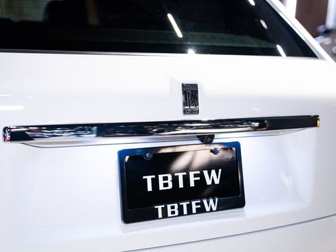 Used 2023 Rolls-Royce Cullinan image 13