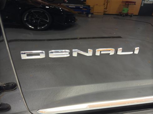 Used 2022 GMC Yukon XL Denali w/ Max Trailering Package image 10