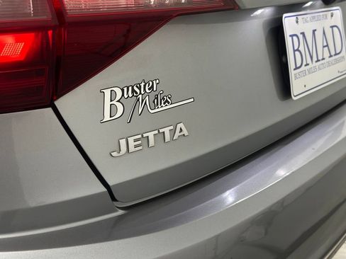Used 2020 Volkswagen Jetta SEL FWD image 21