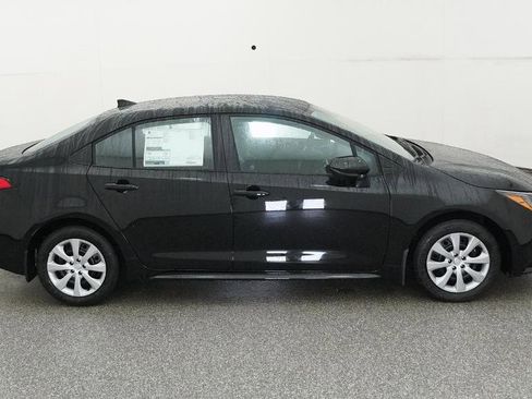 Certified 2026 Toyota Corolla LE image 25