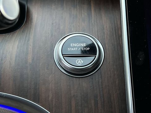 New 2026 Mercedes-Benz C 300 4MATIC Sedan image 31