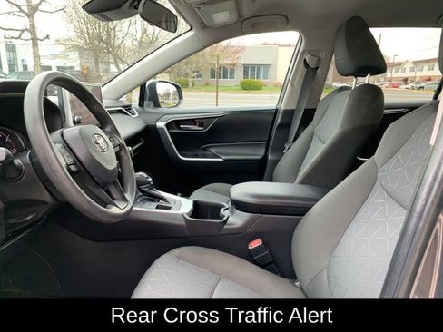 Used 2023 Toyota RAV4 XLE image 14