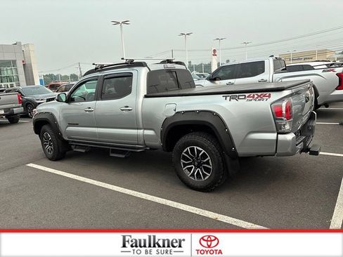 Used 2023 Toyota Tacoma TRD Sport w/ Black Out Package (TMS) AWD/4WD image 17