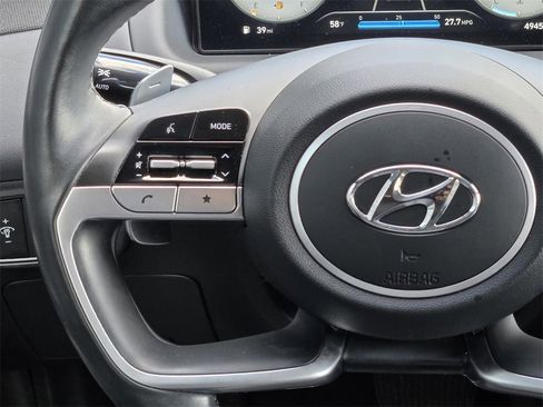 Used 2022 Hyundai Tucson Limited w/ Winter Package image 15