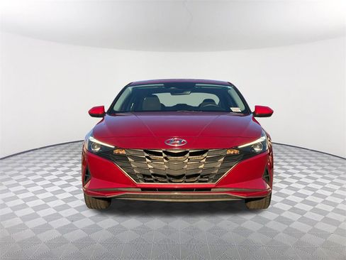 Used 2021 Hyundai Elantra SEL w/ Cargo Package image 2