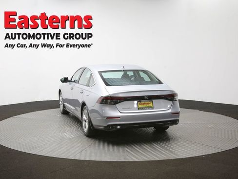 Used 2025 Honda Accord LX image 57
