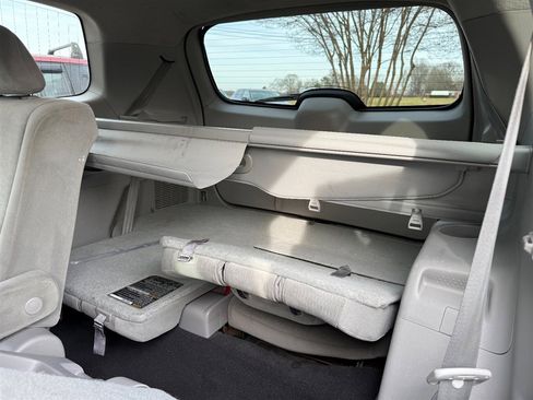 Used 2011 Toyota Highlander 2WD image 16