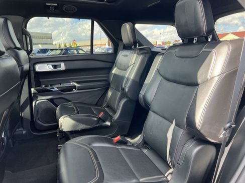 Used 2023 Ford Explorer ST w/ Equipment Group 401A image 25