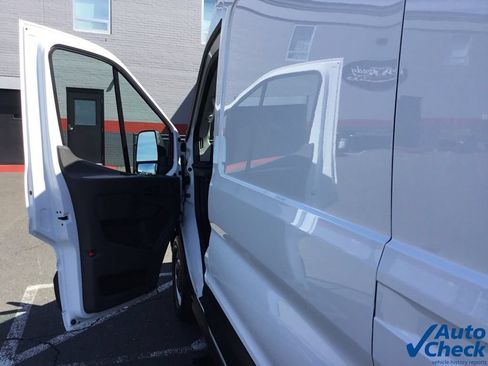 Used 2021 Ford Transit 250 148 High Roof RWD image 20