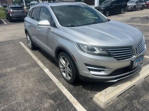 Used 2016 Lincoln MKC Reserve w/ Lincoln MKC Climate Package AWD/4WD image 2