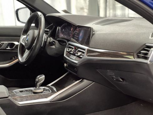 Used 2019 BMW 330i xDrive Sedan w/ M Sport Package image 20