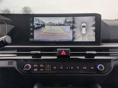 New 2026 Kia Sportage SX image 15