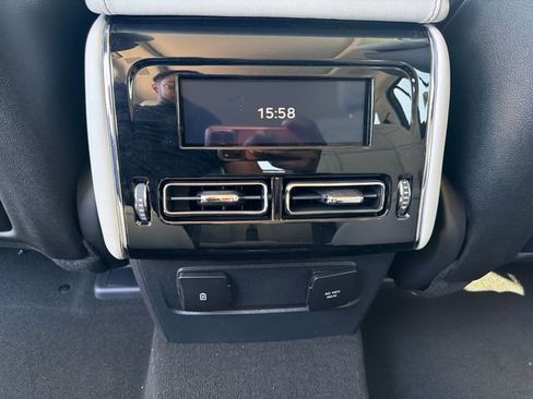 New 2026 Lincoln Aviator Reserve AWD/4WD image 16