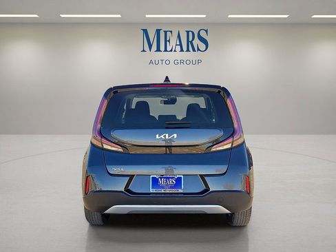 Used 2024 Kia Soul LX w/ Option Group 015 image 4