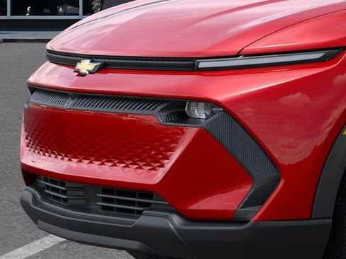 New 2026 Chevrolet Equinox EV LT image 13