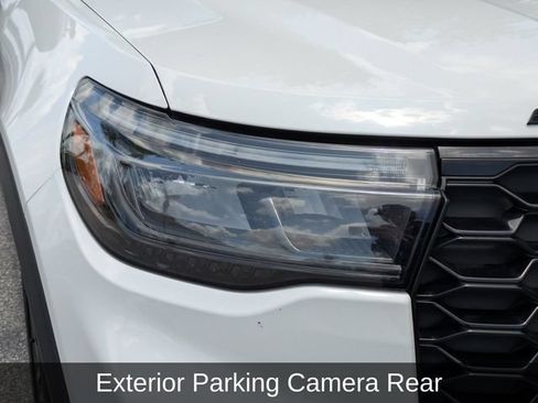 Used 2025 Ford Explorer ST AWD/4WD image 10