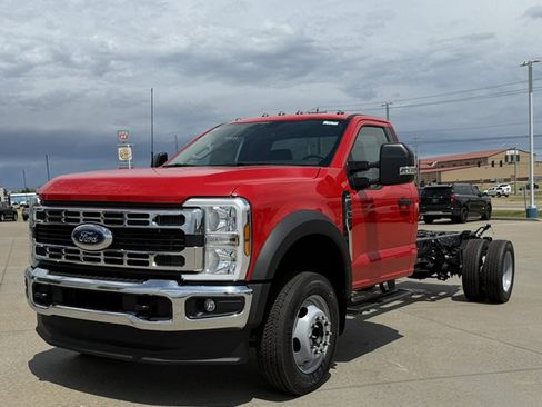 New 2026 Ford F550 2WD Regular Cab Super Duty w/ XLT Value Package image 2